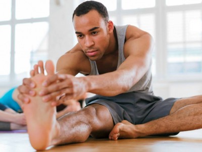 De ce e bine să faci 10 minute de stretching în fiecare zi