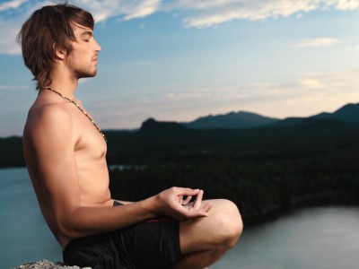 Beneficiile practicării yoga