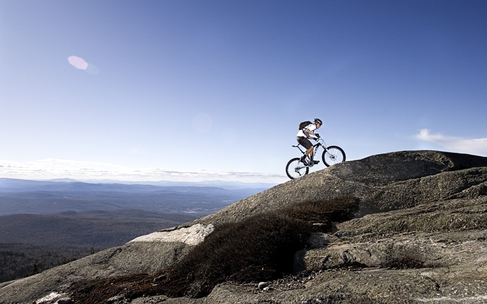 Stăpânește dealul: trucuri pentru urcarea cu bicicleta